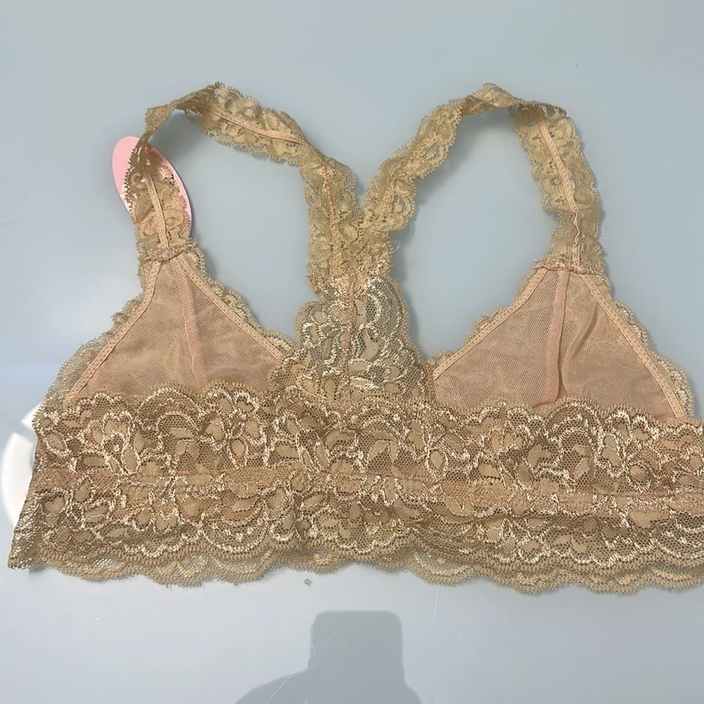 NWT Nude Lace Bralette